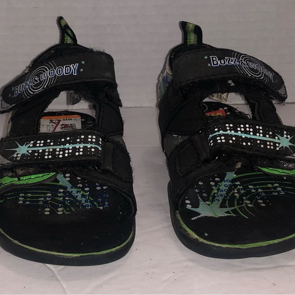 Disney Toy Story Child Sandal Shoes Velcro Black  Green Buzz & Woody Sz 6 - Picture 2 of 6